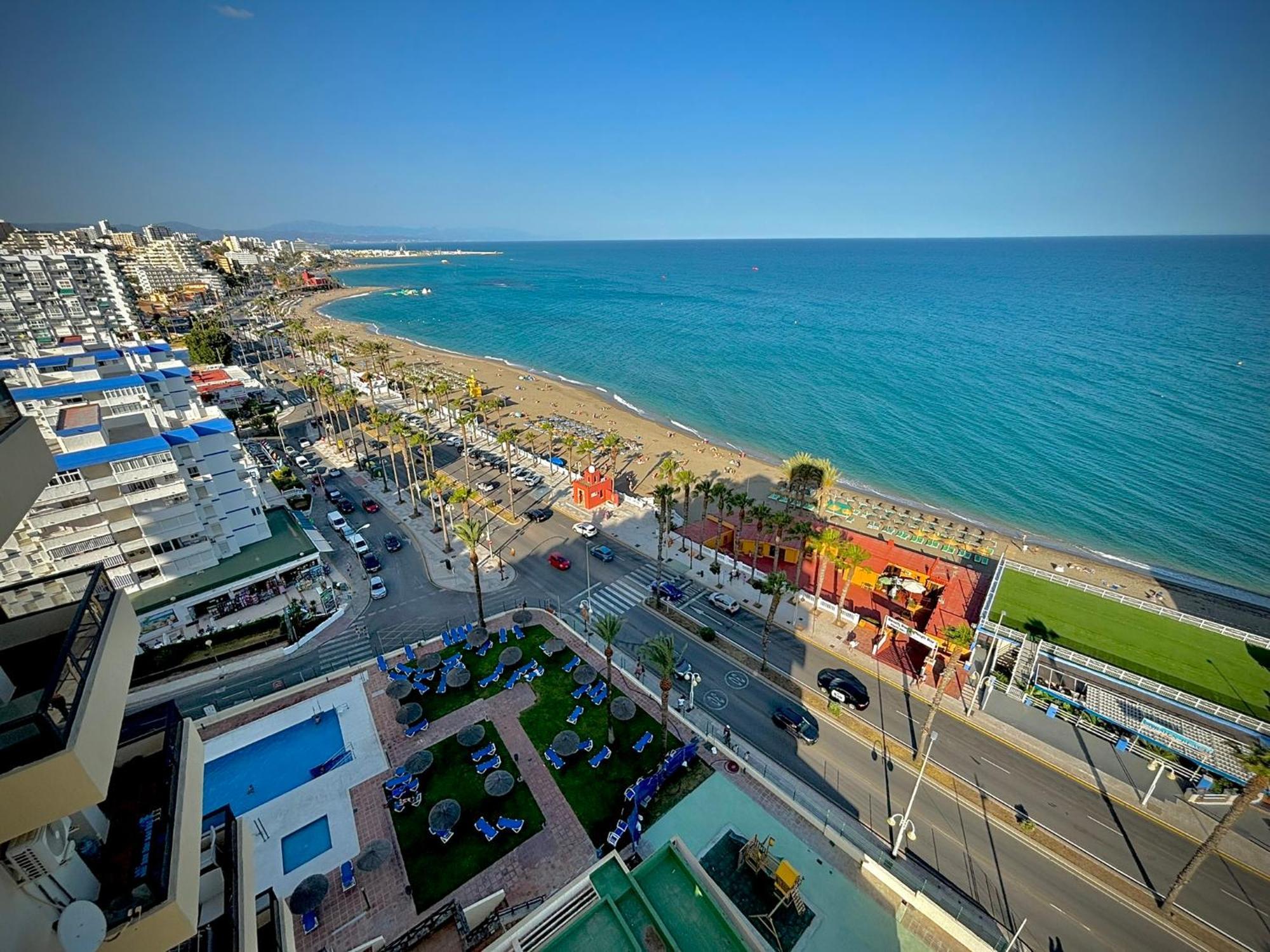 Aloha Playa Vistas Al Mar Apartamento Benalmádena Exterior foto